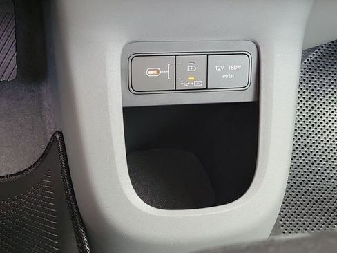 New 2026 Hyundai Ioniq 5 SE image 12