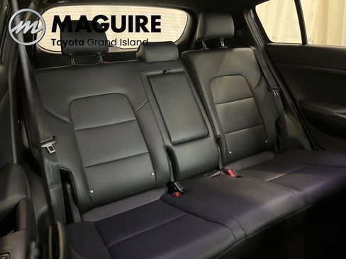 Used 2022 Kia Sportage Nightfall Edition AWD/4WD image 34