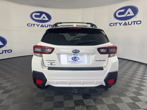 Used 2021 Subaru Crosstrek 2.0i Premium w/ Moonroof Package AWD/4WD image 4