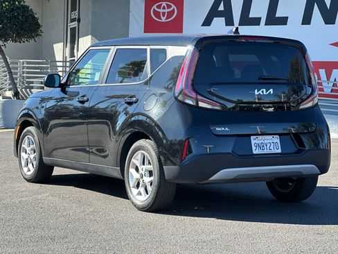 Used 2024 Kia Soul LX w/ Option Group 015 image 3