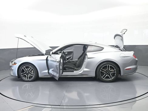 Used 2020 Ford Mustang Coupe w/ Equipment Group 101A RWD image 60