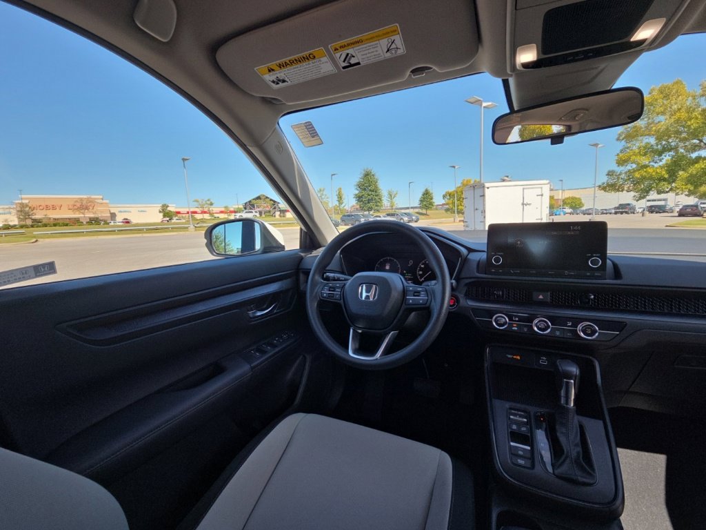 Used 2023 Honda CR-V LX image 18