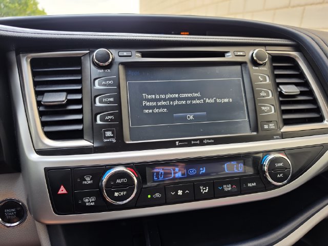 Used 2018 Toyota Highlander Limited AWD/4WD image 52