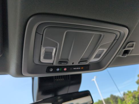 New 2026 GMC Sierra 1500 Elevation AWD/4WD image 25