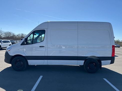 New 2025 Mercedes-Benz Sprinter 2500 image 8