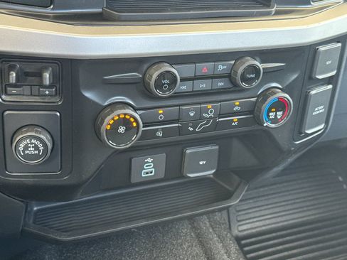 New 2025 Ford F250 XL image 19