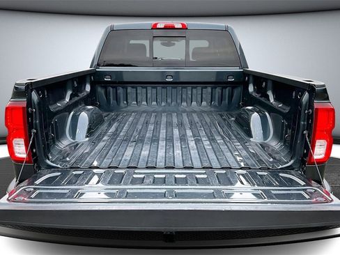 Used 2017 Chevrolet Silverado 1500 LTZ w/ Sport Package image 7