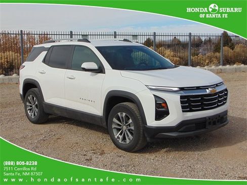 Used 2025 Chevrolet Equinox LT w/ Convenience Package II image 1