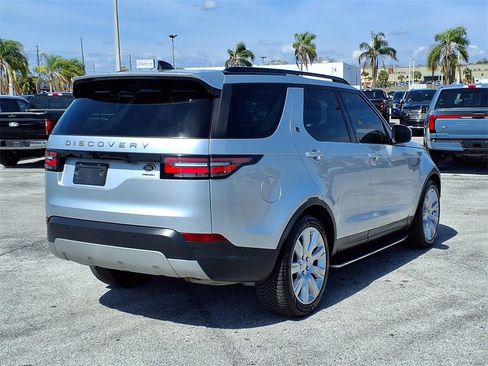 Used 2019 Land Rover Discovery HSE image 7