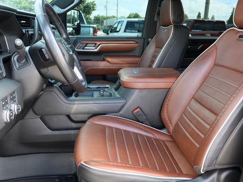 Used 2024 GMC Sierra 2500 Denali Ultimate AWD/4WD image 23