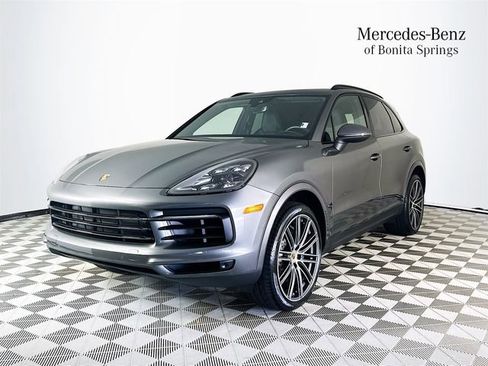 Used 2019 Porsche Cayenne S AWD/4WD image 3