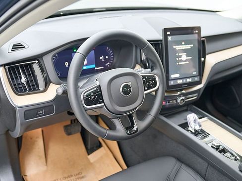 New 2026 Volvo XC60 B5 Plus w/ Climate Package AWD/4WD image 13