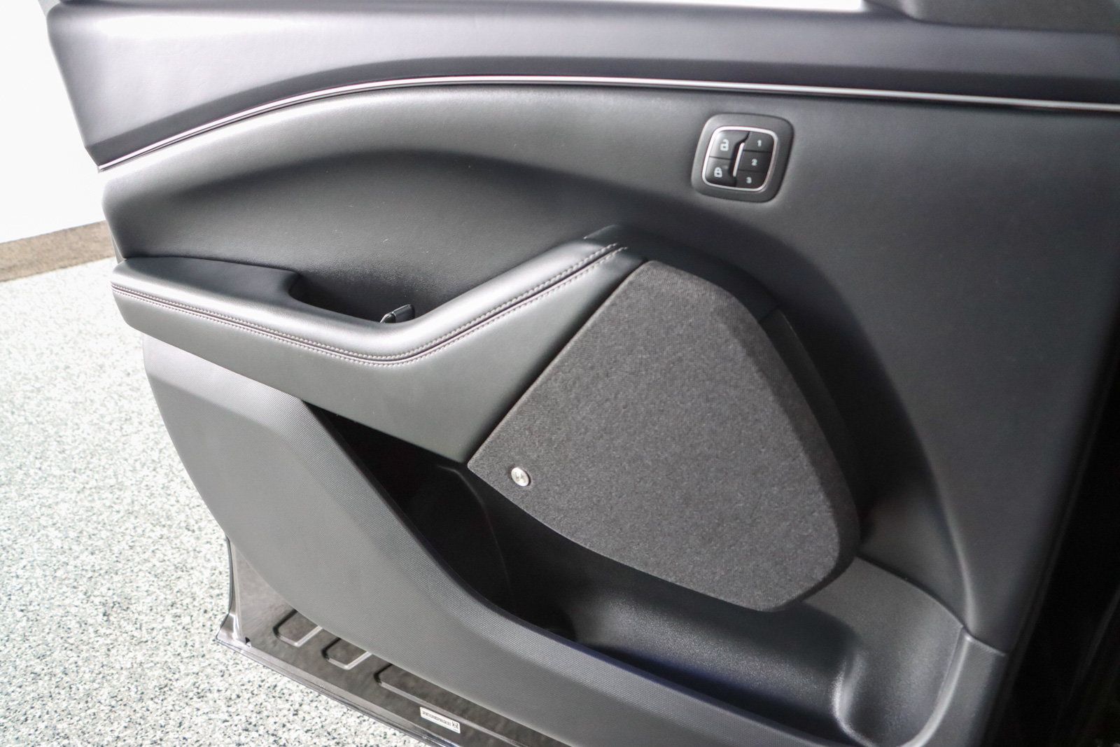 Used 2023 Ford Mustang Mach-E Premium RWD image 21