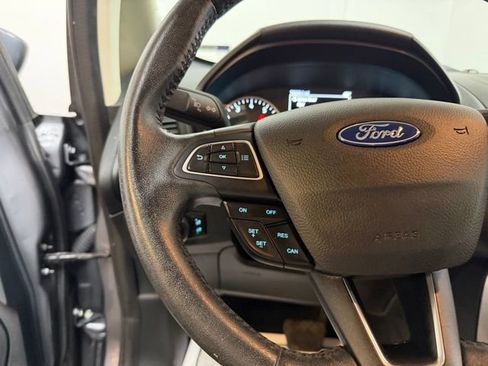 Used 2020 Ford EcoSport SE w/ SE Convenience Package image 19