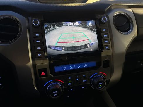 Used 2020 Toyota Tundra Limited w/ Limited Premium Package RWD image 10