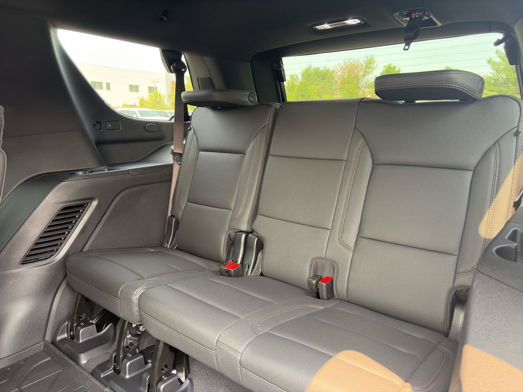 New 2026 Chevrolet Tahoe High Country AWD/4WD image 31