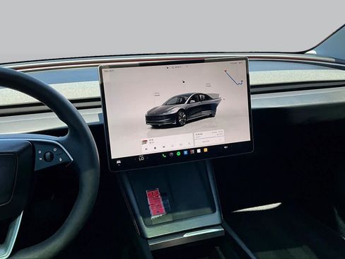 Used 2025 Tesla Model 3 Long Range AWD/4WD image 6