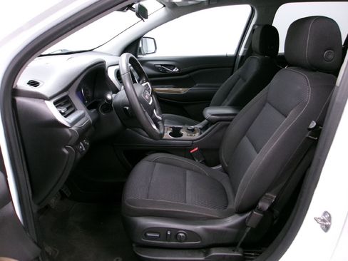 Certified 2022 GMC Acadia SLE w/ Driver Convenience Package image 8