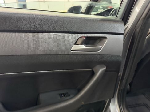 Used 2018 Hyundai Sonata SEL image 34