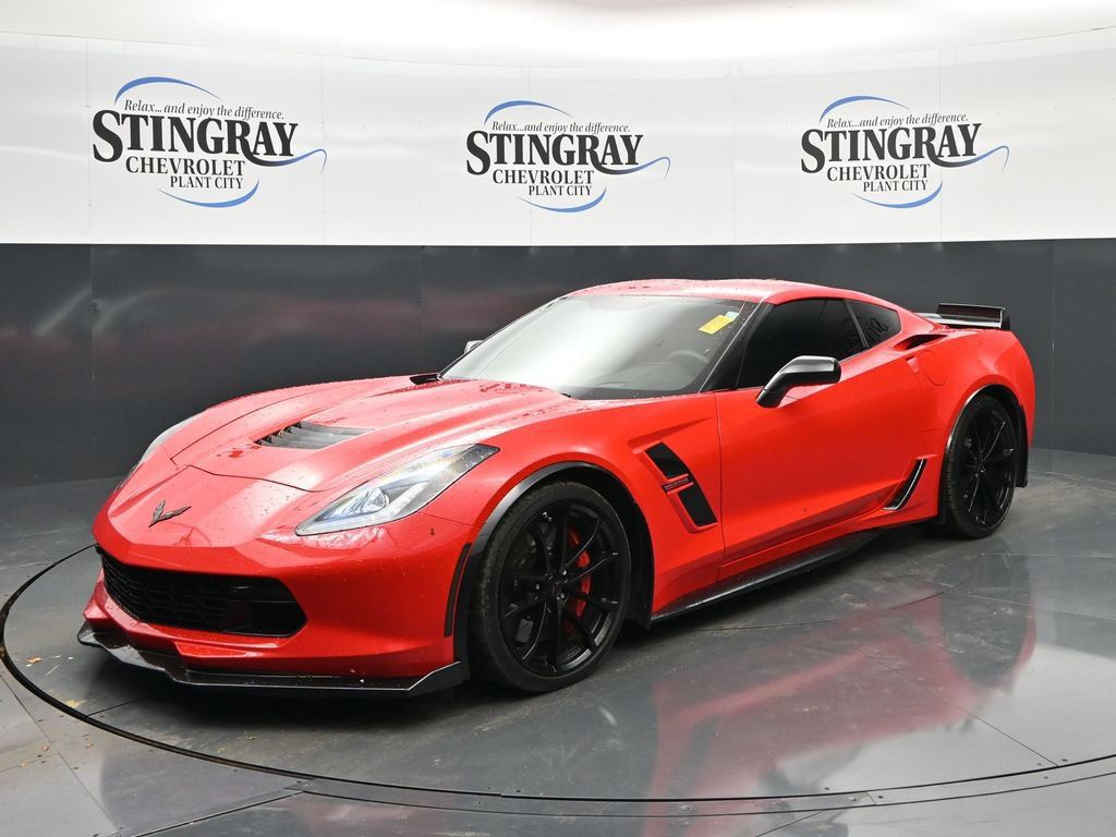 Used 2019 Chevrolet Corvette Grand Sport RWD image 3