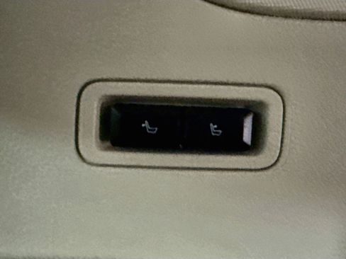 Used 2020 Lincoln Navigator L Reserve RWD image 45
