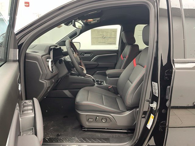 New 2026 Chevrolet Colorado Z71 w/ Technology Package AWD/4WD image 9