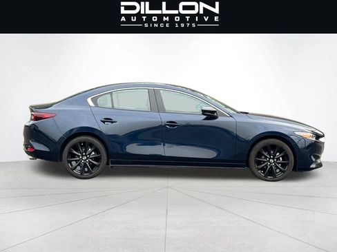 Used 2025 MAZDA MAZDA3 s FWD image 3