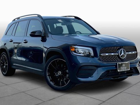 Used 2022 Mercedes-Benz GLB 250 image 3