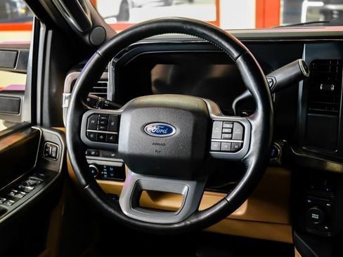 Used 2024 Ford F350 Lariat w/ FX4 Off-Road Package AWD/4WD image 17