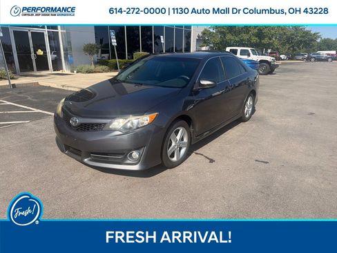 Used 2013 Toyota Camry SE FWD image 8