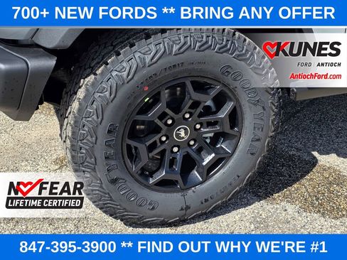 New 2026 Ford Bronco Badlands image 16