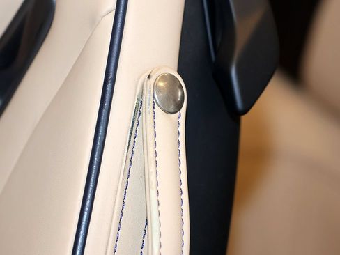 Certified 2020 Ferrari Portofino RWD image 29