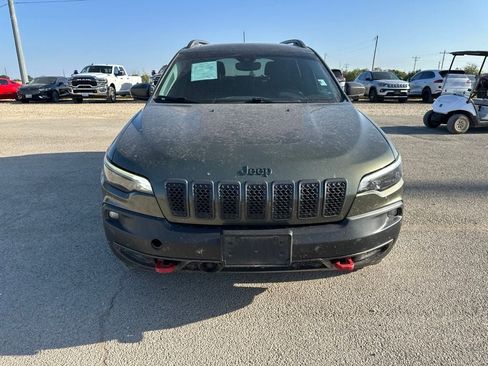 Used 2021 Jeep Cherokee Trailhawk w/ Sun, Sound & Nav Group AWD/4WD image 2