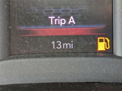 New 2026 RAM 1500 4x4 Crew Cab image 29