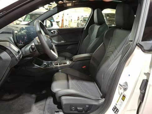 Used 2025 BMW 228i xDrive w/ Premium Package image 10