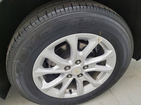 Used 2020 Chevrolet Equinox LS FWD image 31