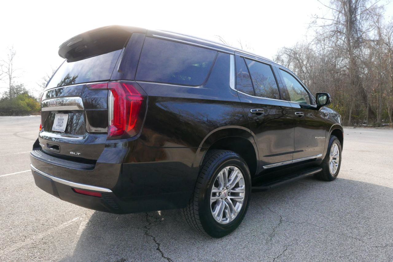 Used 2022 GMC Yukon SLT w/ SLT Premium Package AWD/4WD image 6