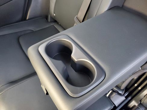 Used 2026 Kia Sportage EX image 8