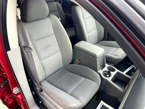 Used 2008 Dodge Durango SLT w/ Technology Group II image 43