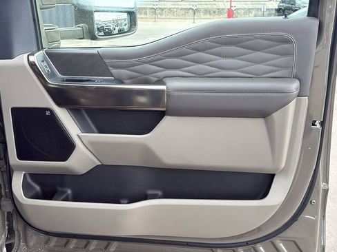 Used 2026 Ford F450 Platinum w/ Platinum Plus Package image 33