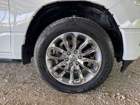 Used 2023 RAM 1500 Laramie AWD/4WD image 46
