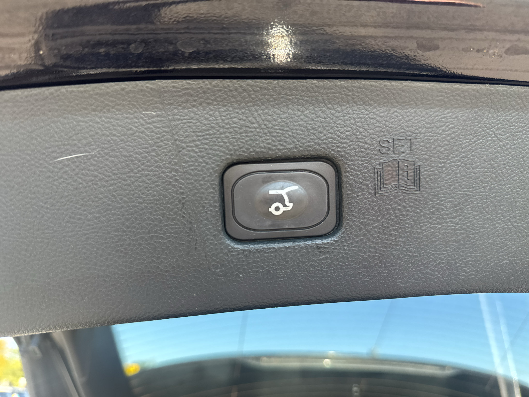 Used 2022 Ford Edge ST w/ Equipment Group 401A AWD/4WD image 9