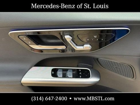 Certified 2026 Mercedes-Benz GLC 300 4MATIC image 18