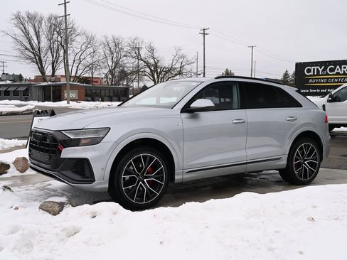 Used 2023 Audi Q8 Premium Plus w/ Premium Plus Package image 9