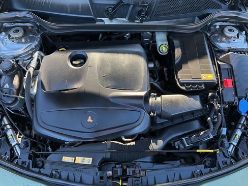 Used 2014 Mercedes-Benz CLA 250 4MATIC image 11