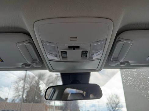 Used 2017 Toyota RAV4 XLE image 18