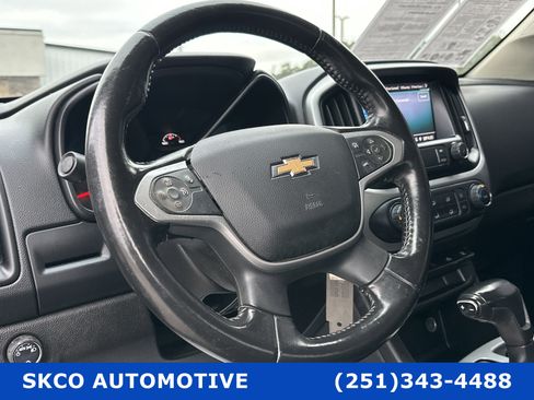Used 2021 Chevrolet Colorado LT w/ Fleet Safety Package image 19