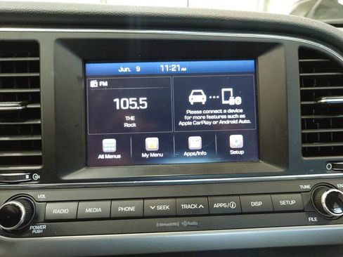 Used 2017 Hyundai Elantra SE FWD image 20