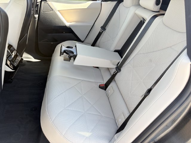 Used 2024 BMW iX xDrive50 w/ Convenience Package AWD/4WD image 19