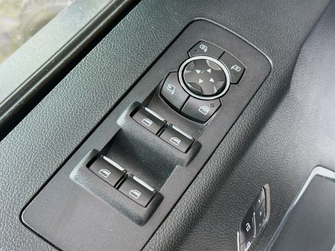 Used 2016 Ford F150 Lariat w/ Equipment Group 502A Luxury image 18